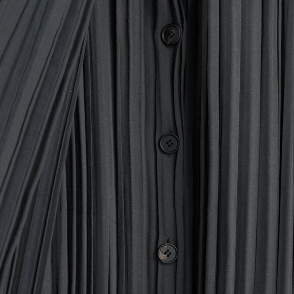 Issey Miyake Archival Rare Grey Pleated Scarf-Collar Button-Front Duster - Picture 6 of 10